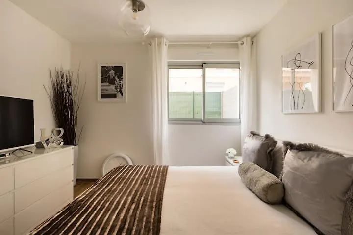 Stylish New 1 Bedroom Apartment In Juan Les Pins Antibes